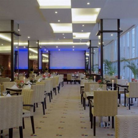 Radisson Blu Plaza Hotel Baku Extérieur photo